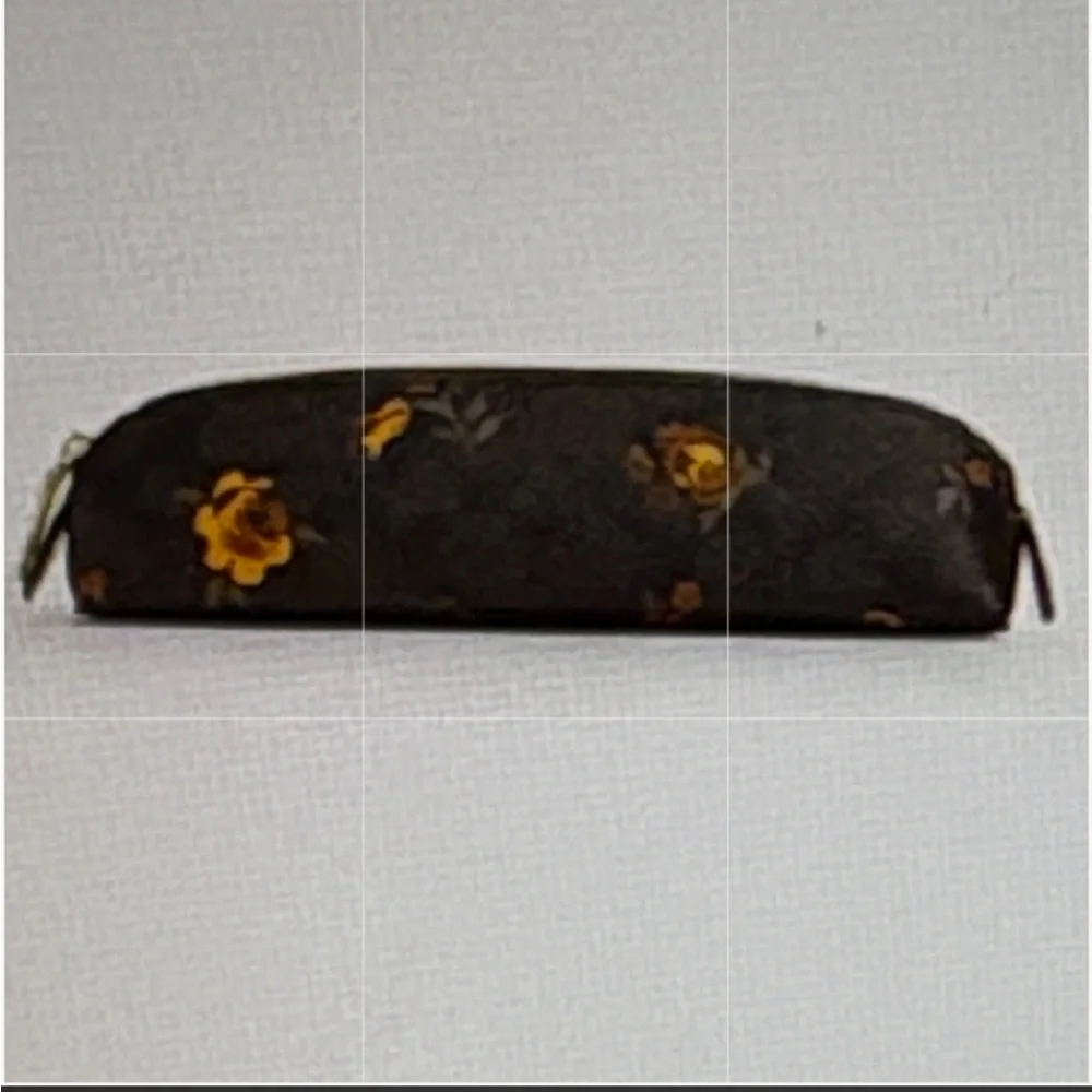 🌼  COACH PENCIL  CASE IN SIGNATURE CANVAS WITH FLORAL PRINT  🌼 NWT 🌼